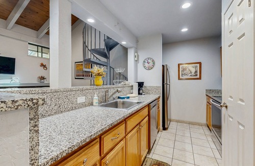 South Lake Tahoe House | An elevated mountain escape awaits at this Lakeland Village townhome