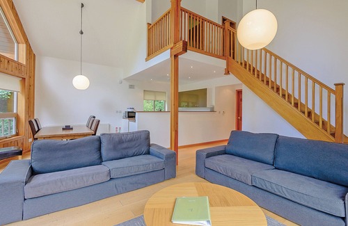 Llangollen Ski Chalet | An extremely spacious two storey luxury lodge.