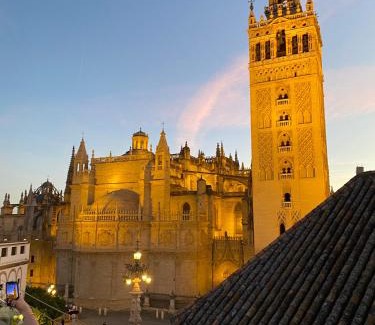 Distrito Macarena Apartment | An Indian Bollywood Sevilla Experience - for families, couples & business trips