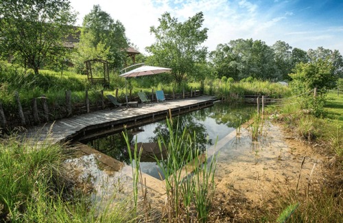 Saint Usuge House | AN OASIS WHERE TO FIND THE ESSENTIALS AND TAKE A BREAK IN CONSCIOUSNESS & IN