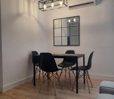 Lagunillas Apartment | Ana Bernal by HDC Apartments