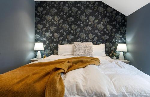 Arstad House | ANA's Bed & Breakfast