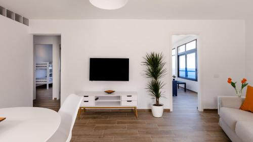 Santa Cruz de Tenerife Apartment | Anaga Ocean Views (A): Mountain and Beach Retreat
