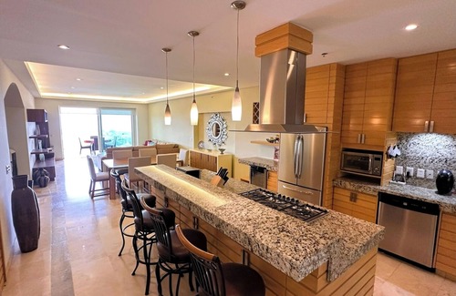 Ajijic Apartment | ANANA El Dorado 305 | Pool & Lake Views