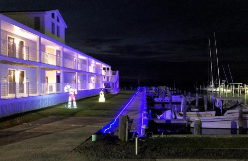 Chincoteague Hotel | Anchor Inn