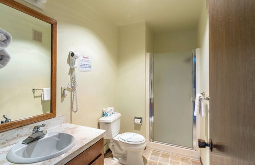 Fort Bragg Hotel | Anchor Lodge Motel