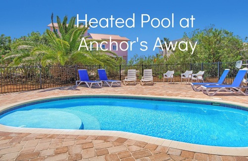 East End House | ANCHOR'S AWAY IS A PREMIER ISLAND RETREAT! This spacious newly remodeled home has been appointed
