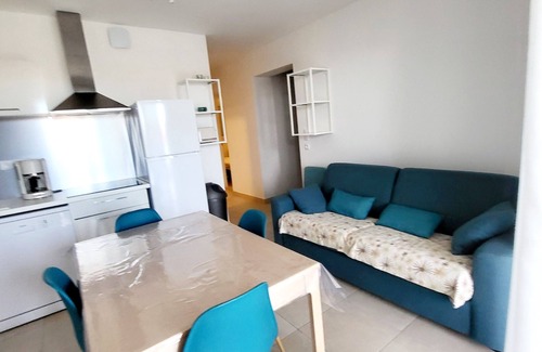 Bravone Apartment | Anchor with family or friends in an all-inclusive package with no surprises