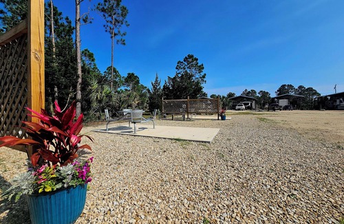 Salem RV Rental | Anchors Out RV Campground - Gulf Fishing in Keaton Beach & Steinhatchee, FL.