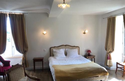 Saint-Lo Bed & Breakfast | Ancien hôtel aux moines Pierrefitte St Lo