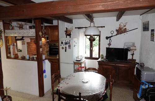 Arrigas House | Ancienne Maison Familiale de 3 Chambres Pour 6 Personnes