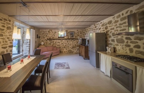 Assisi House | Ancient medieval tower, ideal for couples or families
