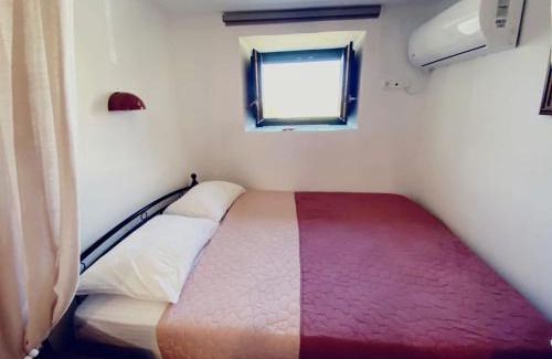 Apollonia House | ANCIENT MEROPIA - ARTEMIS, Traditional House- Family, Apollonia