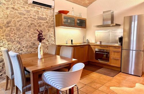 L'Escala House | Ancla