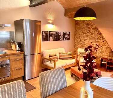 L'Escala House | Ancla
