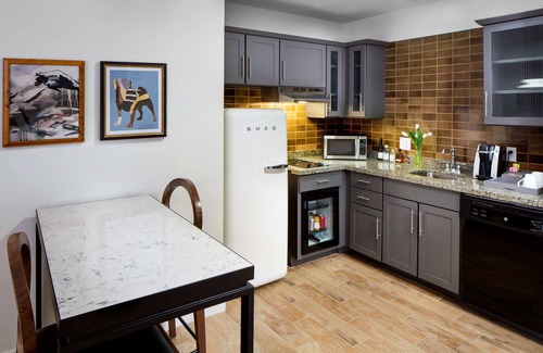 Historic District - North Hotel | ANDAZ SAVANNAH, BY HYATT