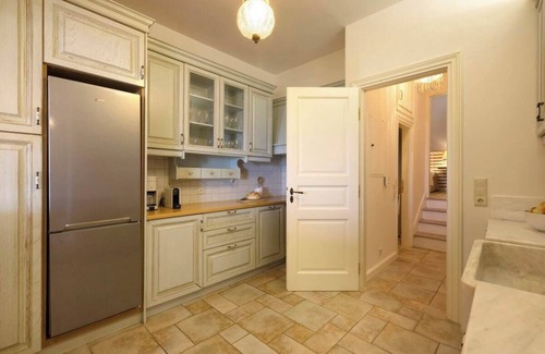 Steniai Villa | Andros 2 down ·Rock Coastal House with Sea Views