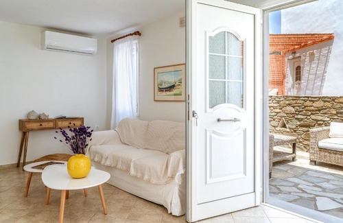 Agios Ioannis House | Anemologio 301 Tinos