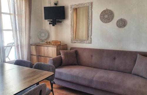 Sikinos Apartment | Aneraida Studio