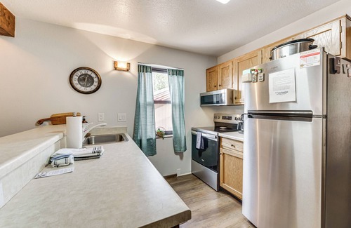 Angel Fire Condo | Angel Fire Condo < 1/2 Mi to Resort & Bike Park!