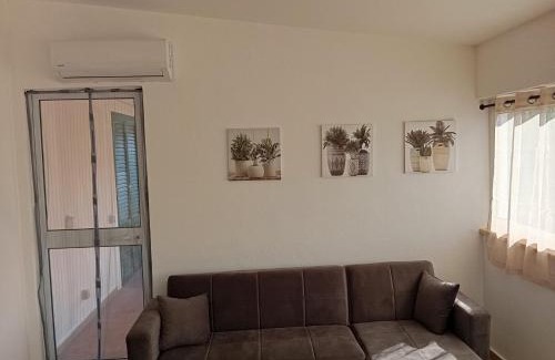 Partinico House | AngelBry