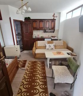 Brdo Apartment | Angelina