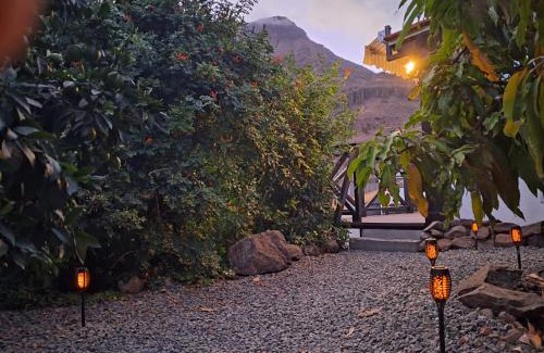 San Bartolome de Tirajana Ski Chalet | Angels Pathway