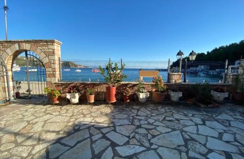 Himare Apartment | AngelView Apartments