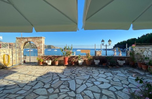Himare Apartment | AngelView Apartments