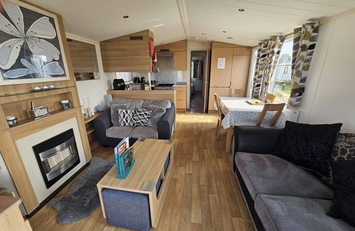 Rhyl Cabin | Angie 2 Bed Rhyl Robinhood
