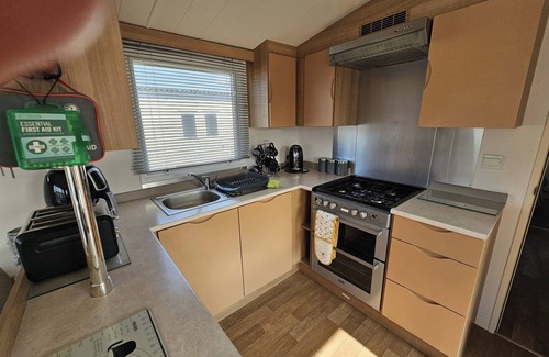 Rhyl Cabin | Angie 2 Bed Rhyl Robinhood