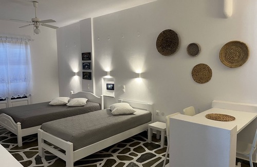 Paros House | Angie's Studios