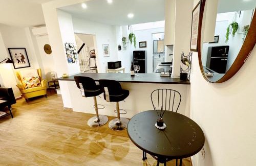 Historic Center of Estepona Ski Chalet | Angies nest Estepona by Lica