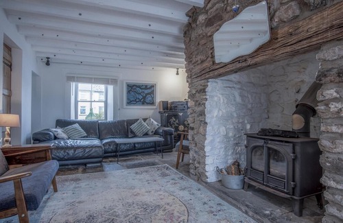 Angle House | Angle Adventures - 4 Bedroom Cottage - Angle