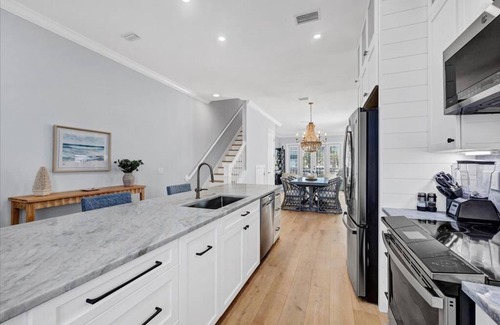 Placida House | Anglers Club 11792