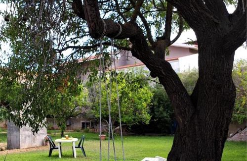 Carbonia Apartment | Angolo di Natura - casa con giardino in Sardegna
