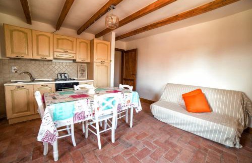 Castiglione del Lago Apartment | Angolo Di Paradiso