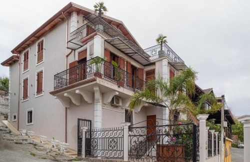 Durres House | Angoni Villa