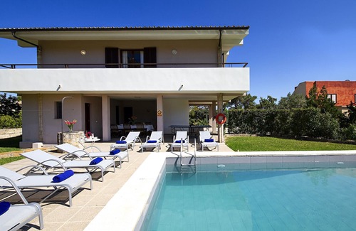 Puerto de Pollensa Villa | ANIMETA. On walking distance to Puerto Pollensa