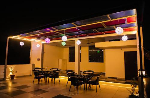 Agra Apartment | Anirudh Homestay