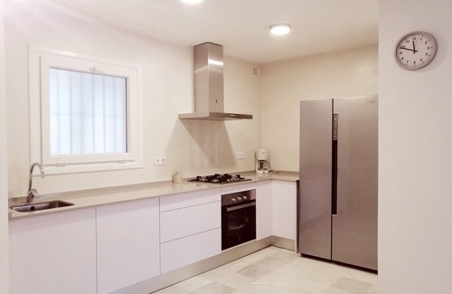 Cadiz Apartment | ANNA HOME APARTMENT- Open style apartment with 1st quality materials
