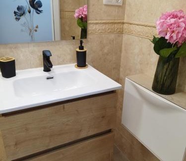 Dean Pequeno Apartment | AnnaChic