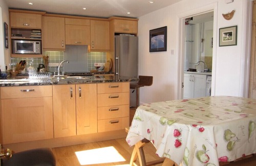 Totnes House | 'Annacombe'- Peace & Tranquillity - Coast & Dartmoor - Sep-Oct offers £475-£755