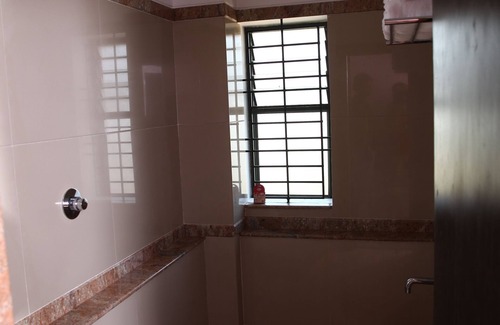Kadur Hotel | Annapoorna Castle
