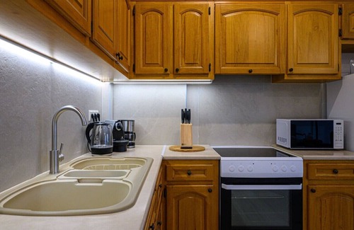Kalamata Apartment | Anna’s apartment Historic Center