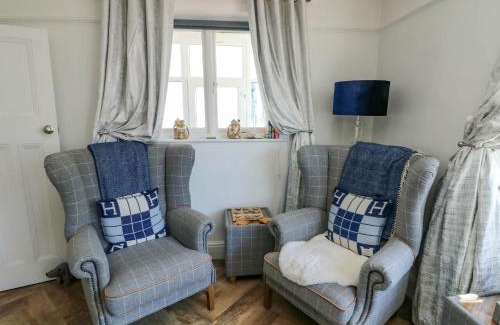Rhosneigr House | Annedd Wen
