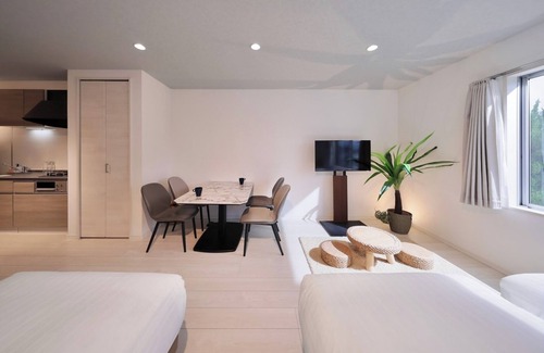 Shirahama Hotel | Annex | Yamazakura Fully equipped kitchen Quadruple room Gravel path available No meals/Nishimuro-gun Wakayama