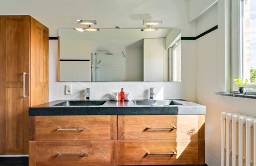 Historical Center Bruges House | Anny's Home - Spacious holiday home in city center