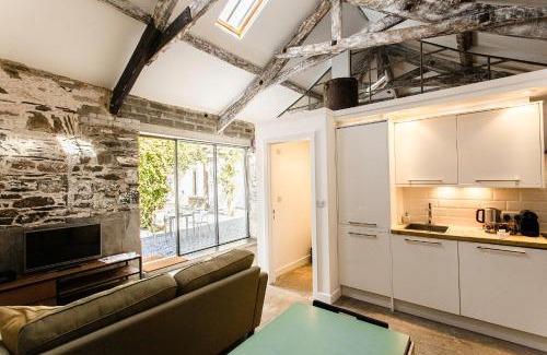 Landscove Bed & Breakfast | ANRÁN at Tidwell Farm