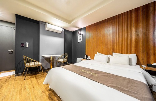 Suwon Hotel | Ansan Sangnoksu Top